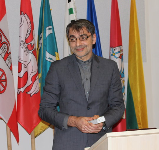VIII šaukimo 42-ąjame posėdyje prisiekė naujas Tarybos narys