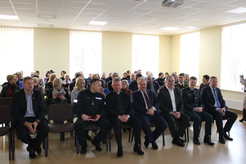 Savivaldybės vadovai išklausė Šilutės rajono policijos komisariato 2018 m. veiklos ataskaitą