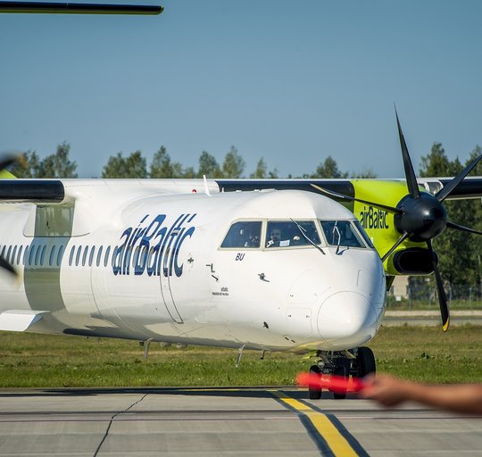 „airBaltic“ žiemos metu vykdys du kasdienius skrydžius į Palangą