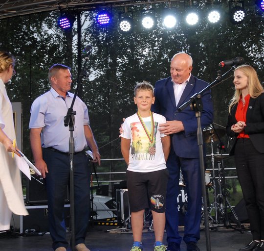 Usėnuose šurmuliavo vasaros šventė