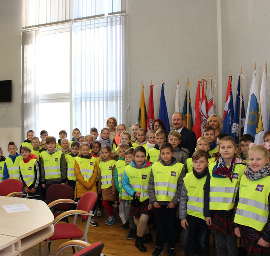 Savivaldybėje lankėsi šilutiškiai mokiniai