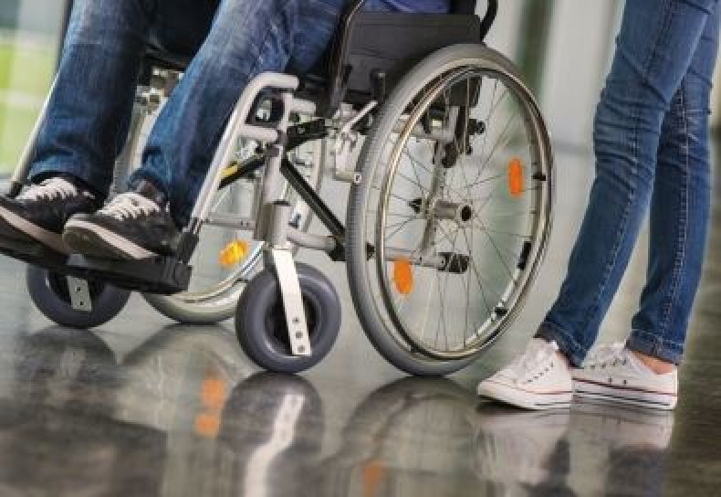 Pradedama teikti Asmeninio asistento paslauga neįgaliesiems