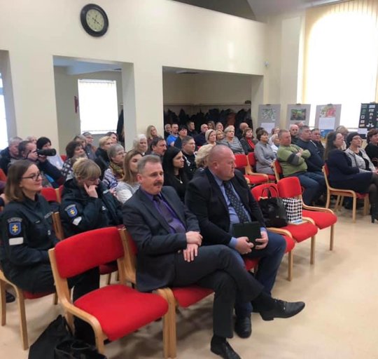 Kintiškiai ir saugiškiai išklausė Savivaldybės vadovų veiklos ataskaitas