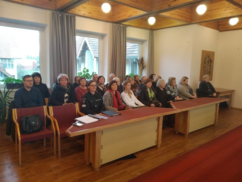 Savivaldybės vadovai 2019 metų veiklos ataskaitą pristatė Rusnėje ir Juknaičiuose