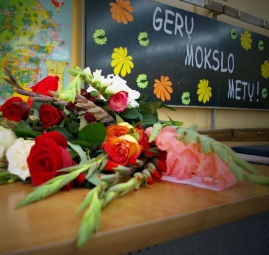Su Mokslo ir žinių diena!