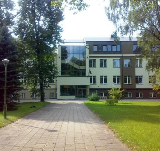 Ministerija atsako į dažniausius klausimus dėl švietimo įstaigų darbo nuo pirmadienio