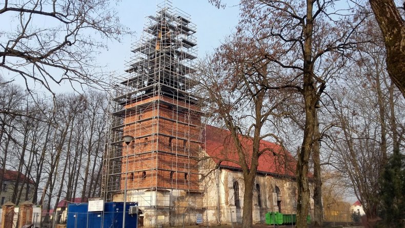 Vyksta Rusnės evangelikų liuteronų bažnyčios stogo tvarkybos darbai