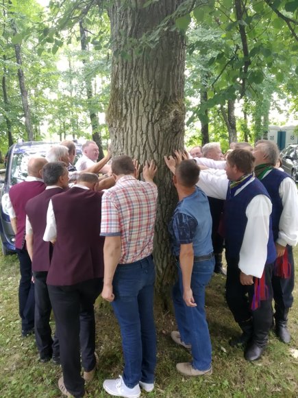 Tradicijų pripildyta gardamiškių šventė