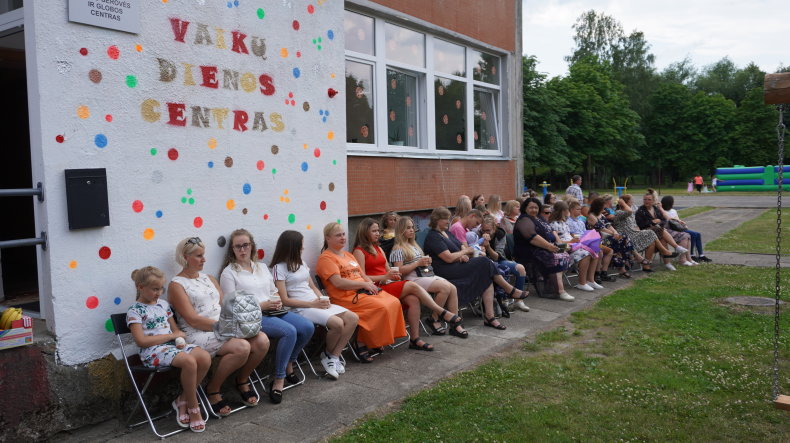 Padėkos žodžiai skambėjo vaikų globėjams