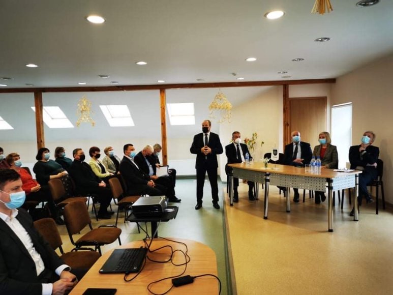 Švėkšnos ir Gardamo seniūnijų gyventojams pristatyta 2021 m. veiklos ataskaita