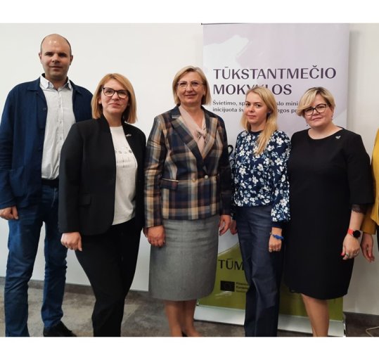 Šilutės švietimo atstovai rengia „Tūkstantmečio mokyklos“ pažangos planą