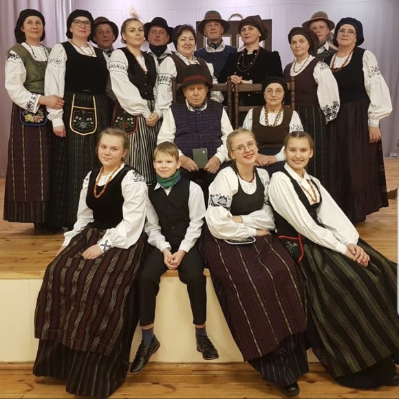 Džiuginantys usėniškių teatrų vertinimai