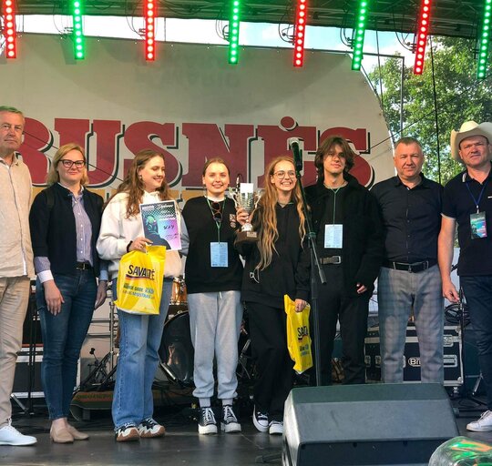 13-ąjį Rusnės festivalį pasitiko gausi žiūrovų minia