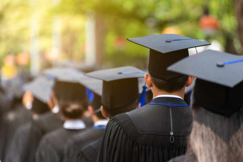 Atnaujintas Studentų rėmimo programos tvarkos aprašas suteikia galimybę konkurse dalyvauti ir...