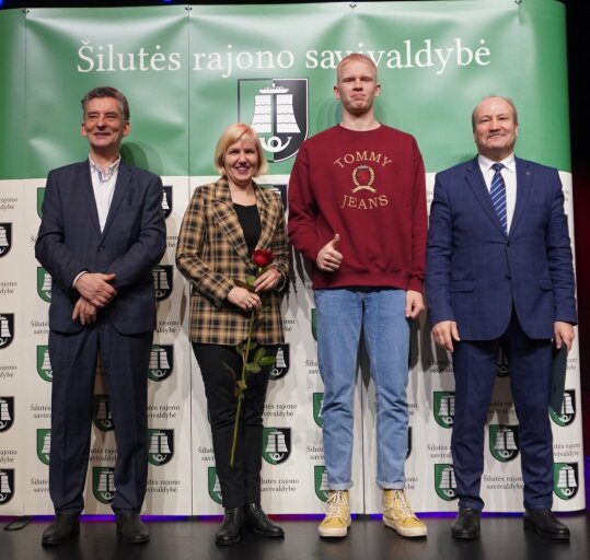 Apdovanojimai įteikti geriausiems 2022 m. Šilutės krašto sportininkams