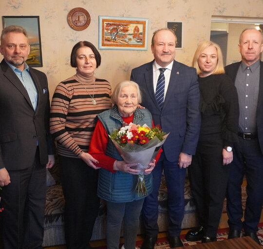 90-ojo jubiliejaus proga pasveikinta Zinaida Dumšienė