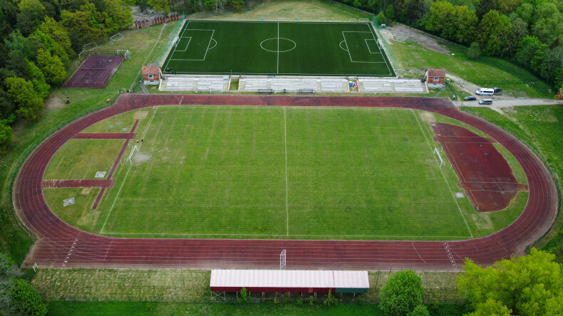 Įgyvendinamas projektas „Šilutės miesto stadiono infrastruktūros gerinimas“