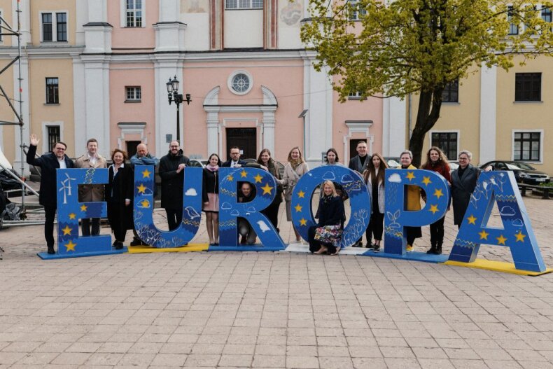 Visuomenė kviečiama nominuoti 2023-ųjų „Metų Europiečius”