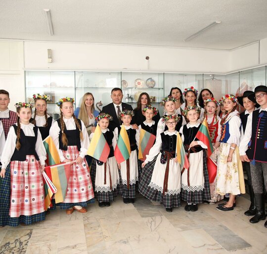 Kintų šokėjai dalyvavo Nacionalinio suvereniteto ir vaikų festivalyje Alanijoje