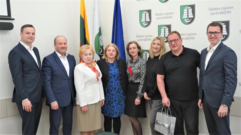 Savivaldybės vadovai pasveikino spaudos atstovus bei lietuviškojo žodžio puoselėtojus