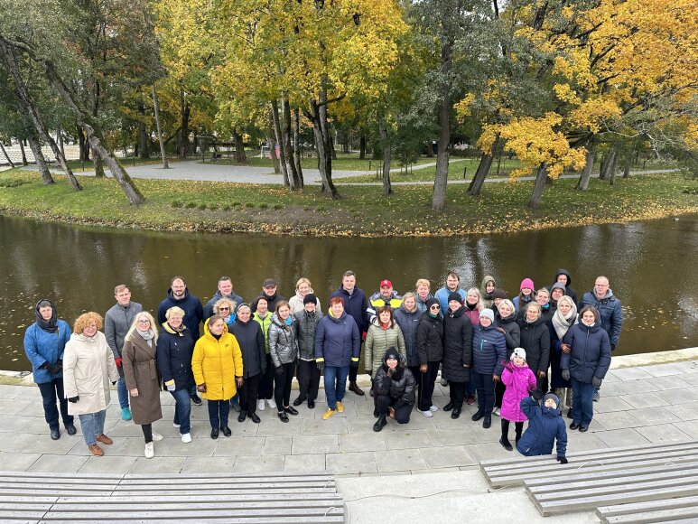Senojo turgaus aikštėje - krokų sodinimo talka