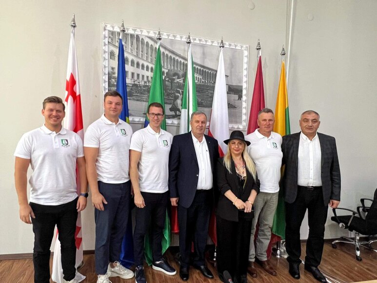 Savivaldybės delegacija susitiko su užsienio partneriais iš Ckaltubo savivaldybės