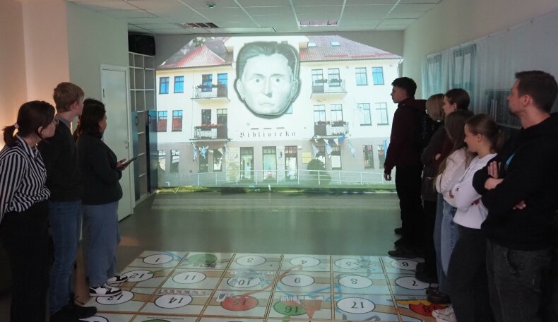 Bibliotekoje duris atvėrė galvosūkių kambarys