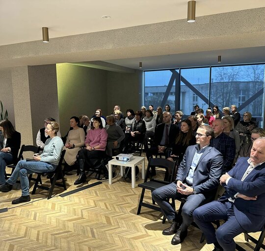 Pristatyta Tūkstantmečio mokyklų programa