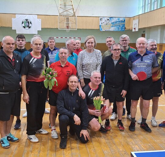 Vasario 16-osios proga Šilutėje surengtas stalo teniso turnyras