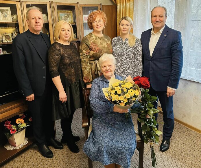 90-ojo jubiliejaus proga pasveikinta Stasė Nausėdienė