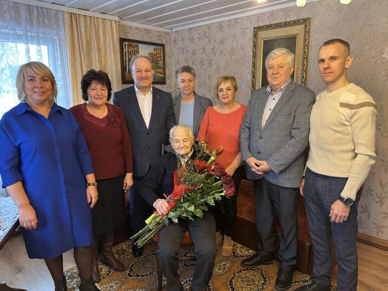 90-ojo jubiliejaus proga pasveikintas Klemensas Tutlys