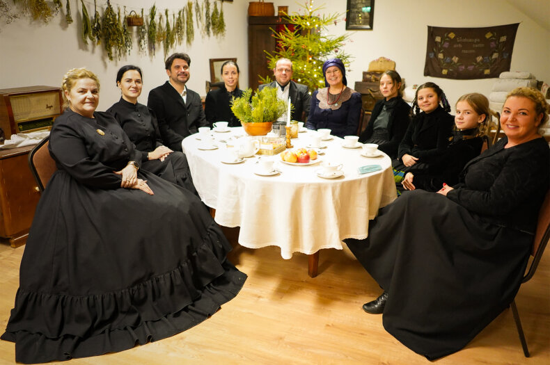 Kafijos gėrimo kultūros gaivinimo praktikos Mažojoje Lietuvoje tradicija įrašyta į nematerialaus...