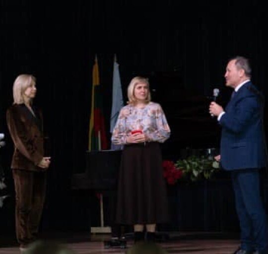 Šilutės meno mokykloje atidaryta koncertų salė