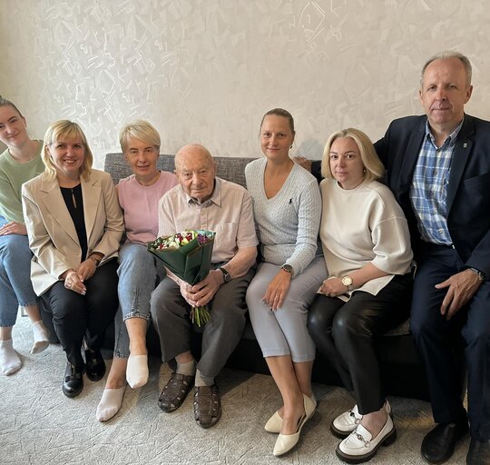 90-ojo jubiliejaus proga pasveikintas šilutiškis Zigmas Dapkus