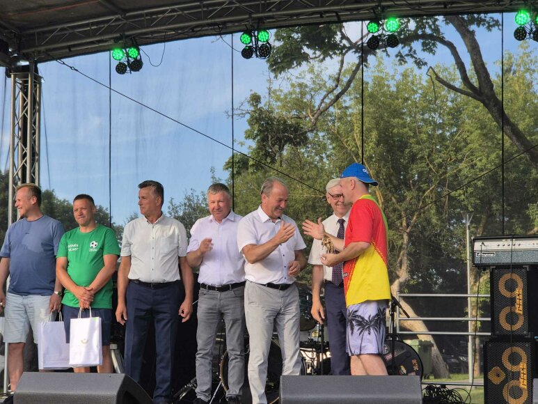 Valstybės dienos proga naumiestiškius pasveikino meras V. Laurinaitis