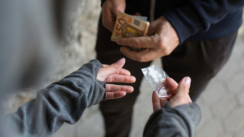 Pradėtas įgyvendinti projektas „Psichoaktyviųjų ir narkotinių medžiagų vartojimo pirminės...