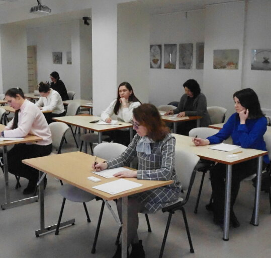Nacionalinis diktantas: pasitikrinti kalbos žinias buvo galima Šilutės bibliotekose