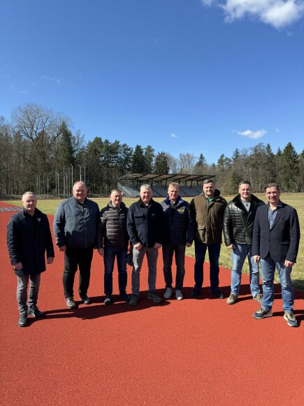 Šilutės stadioną aplankė Savivaldybės sporto taryba