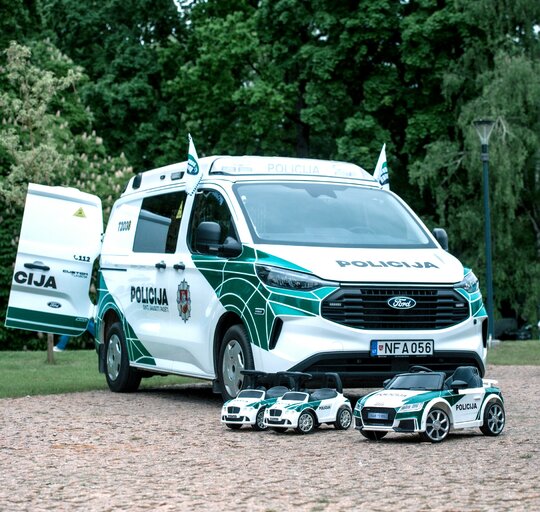 Sveikinimas policijos pareigūnams