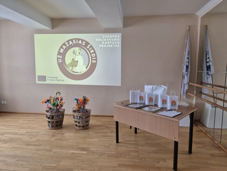 Projektas „Už mažąsias širdis“ prisidėjo prie jaunimo sąmoningumo ir empatijos ugdymo