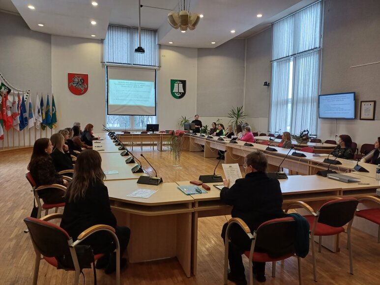 Apskrito stalo diskusija „Savanorystės dabartinė ir ateities vizija Šilutės rajone“