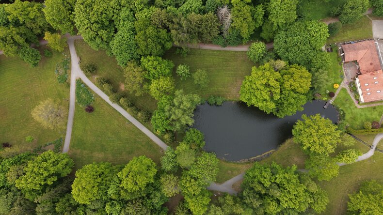 Pradedamas įgyvendinti projektas „Šilutės Hugo Šojaus dvaro parkų pritaikymas lankymui“