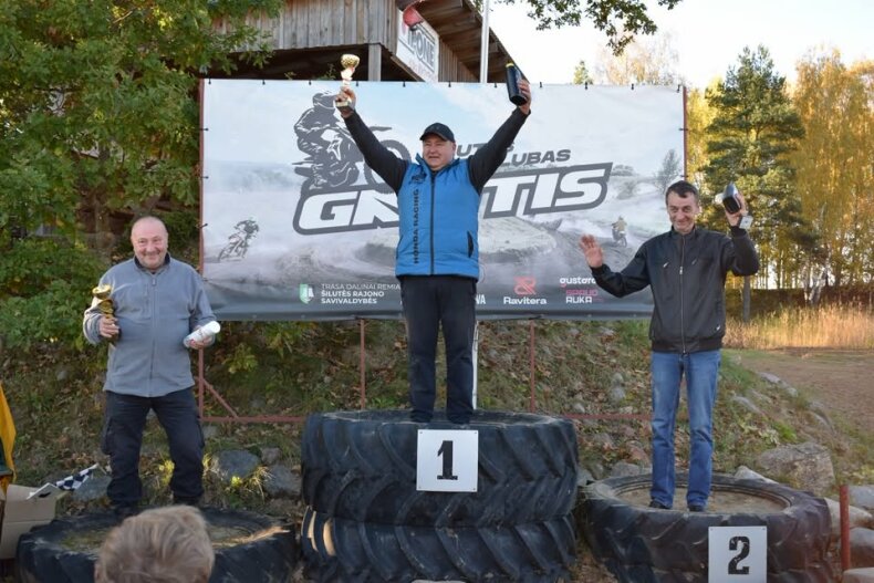 „Šilutės greitis“ sezono uždarymo varžybose – Šilutės sportininkų triumfas ir 5 prizinės vietos